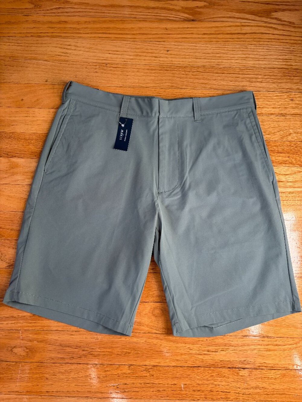 NWT J. Crew Men's Tech Shorts - 9" Inseam - Size 31